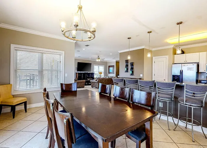 Holiday home Roomy Coastal Gulf Front Retreat With Private Gulf-front Splash Pool & Gulf View Gulf Shores