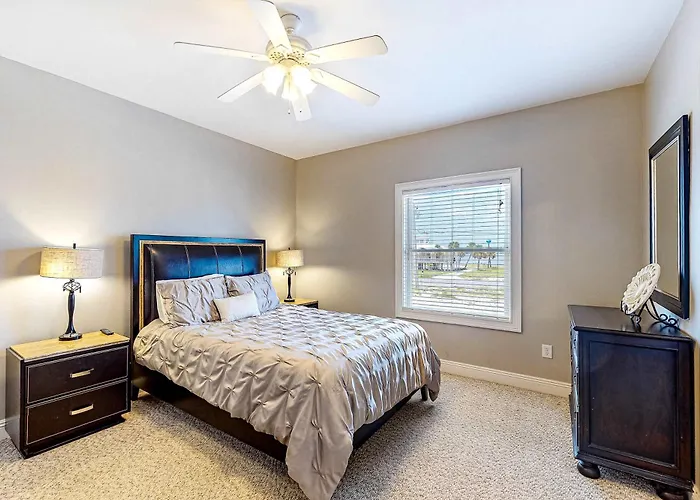 Roomy Coastal Gulf Front Retreat With Private Gulf-front Splash Pool & Gulf View * Gulf Shores