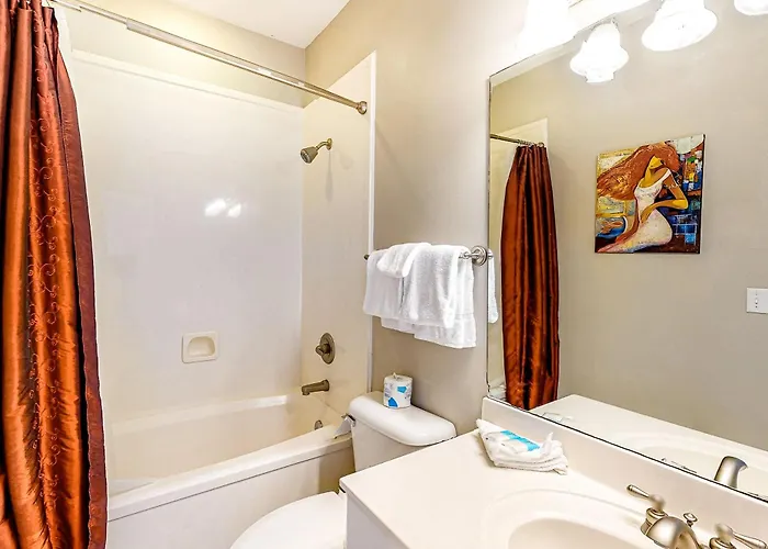 Holiday home Roomy Coastal Gulf Front Retreat With Private Gulf-front Splash Pool & Gulf View *