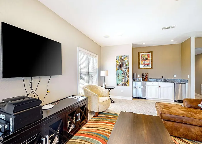 Holiday home Roomy Coastal Gulf Front Retreat With Private Gulf-front Splash Pool & Gulf View Gulf Shores